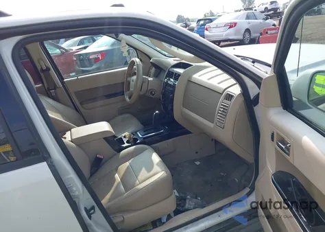 2010 Ford Escape Limited z USA, uszkodzony, nr VIN 1FMCU0E78AKB10416